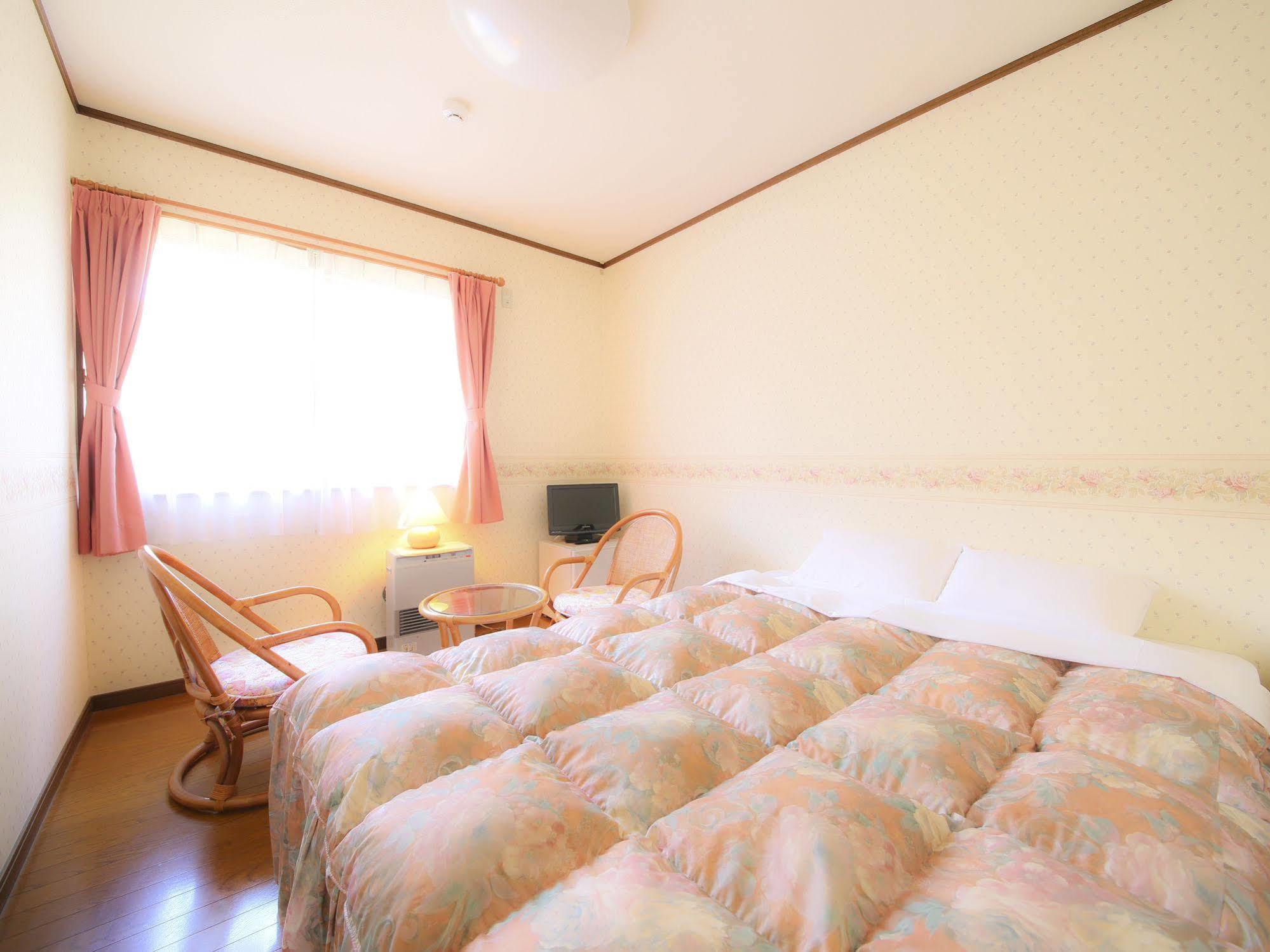 Hotel Anise Garden à Hakuba Extérieur photo