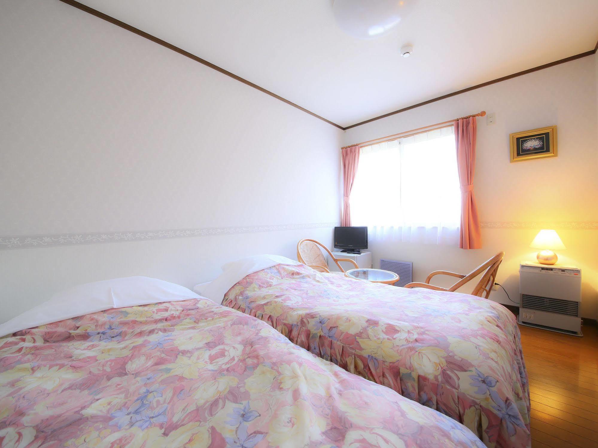 Hotel Anise Garden à Hakuba Extérieur photo